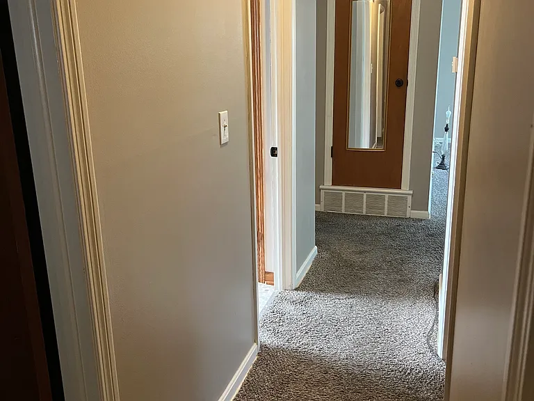 1298 Ada St — Photo 20