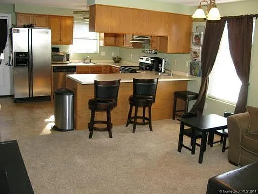 2 bed, 1500 sqft, $2,600 — Photo 4