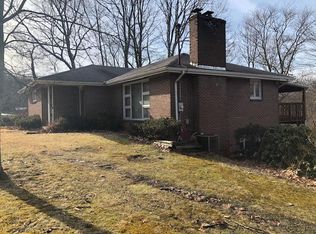 369 W Starz Rd, Gibsonia, PA 15044