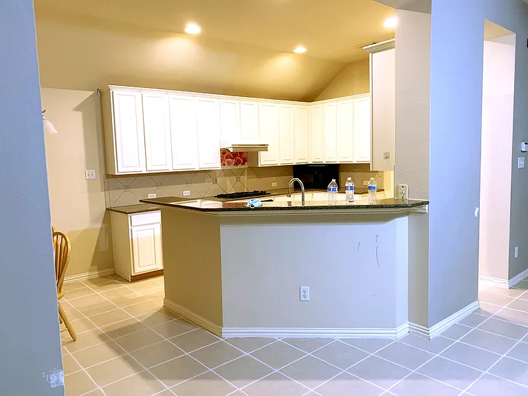 524 Breton Dr — Photo 22