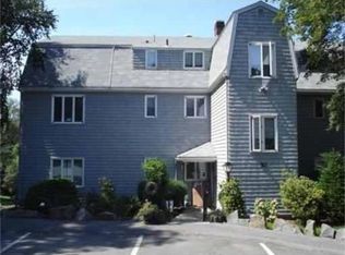 50 Stony Brook Rd APT 5, Marblehead, MA 01945