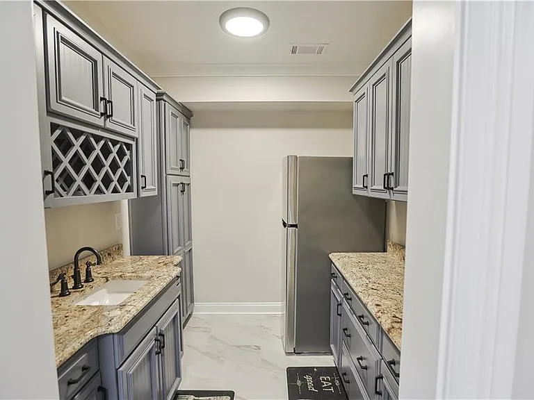 1294 Lenox Park Blvd — Photo 70