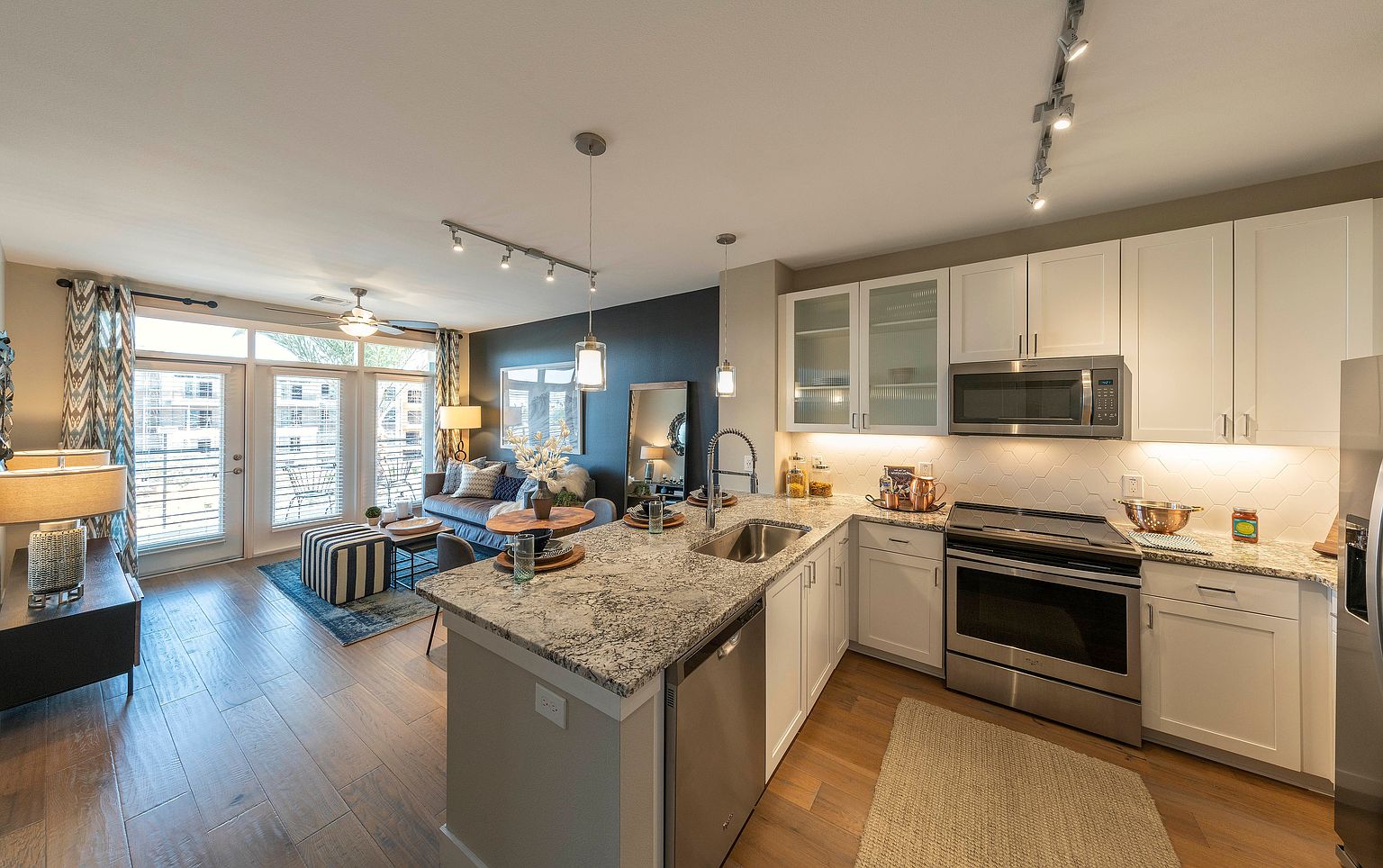 3300 N Scottsdale Rd Scottsdale Az Apartments For Rent Zillow