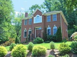 4422 Dittmar Rd, Arlington, VA 22207