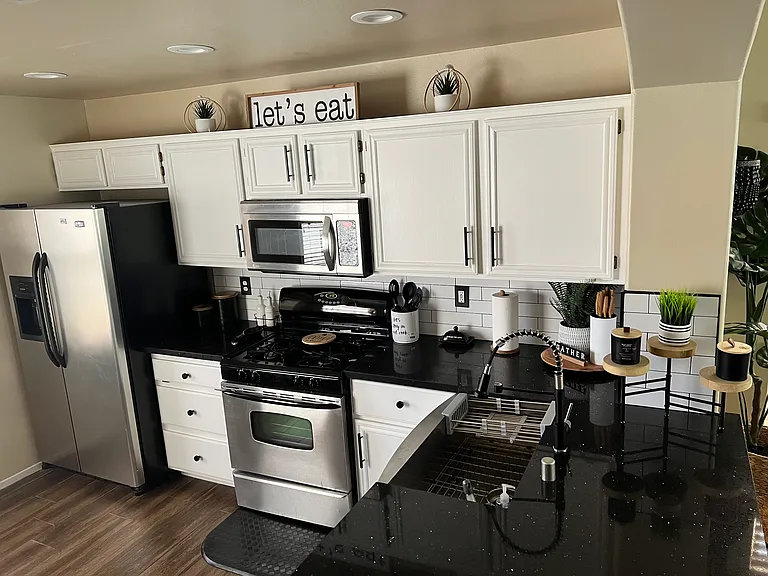 4209 Totano Dr — Photo 4