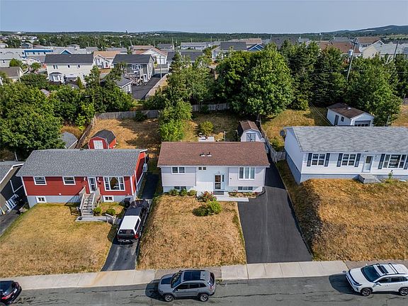 4th image of 20 Clearview Street