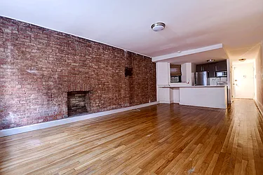 Rented by Urbane Brokerage