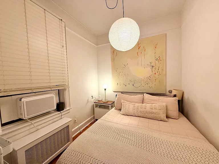 51 7th Ave S #5B — Photo 7