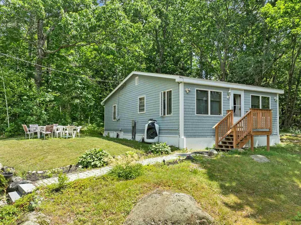 25 South Mayhew Turnpike, Hebron, NH 03241