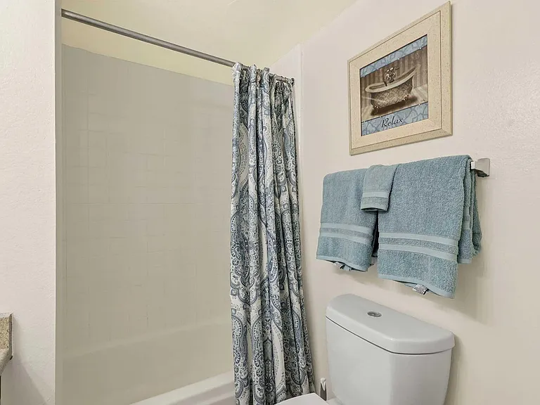 5666 East Hampton Street — Photo 7