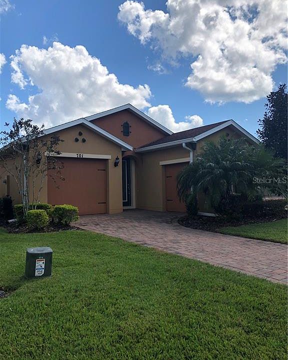 1st image of 701 Shady Canyon Way