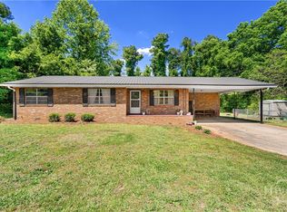 2700 Cherokee Rd, Athens, GA 30605