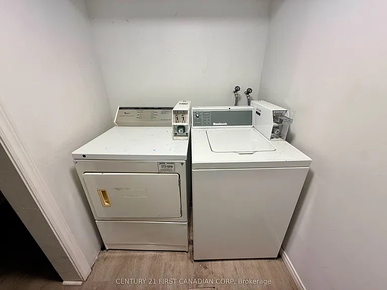 363 Ashland Ave #1 — Photo 17
