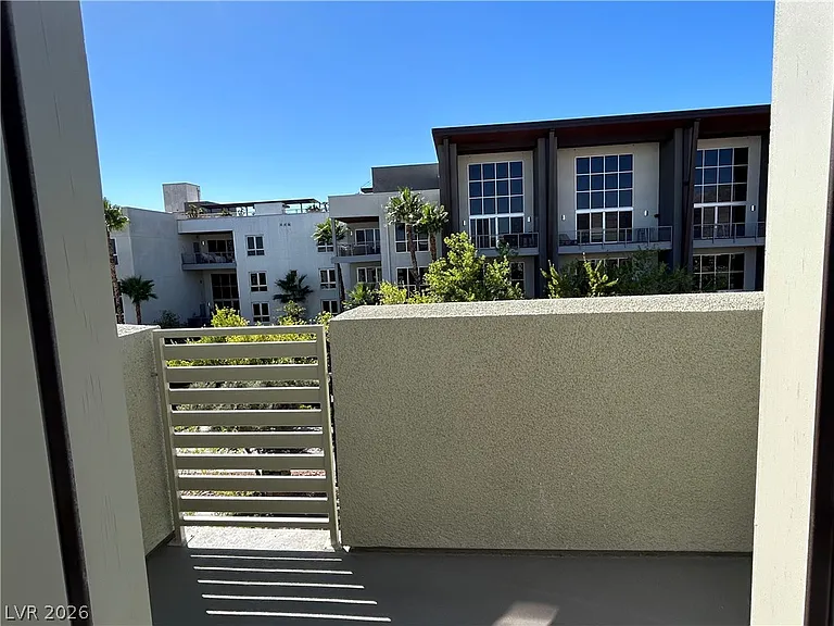 11477 Vibrant Heights Dr — Photo 14