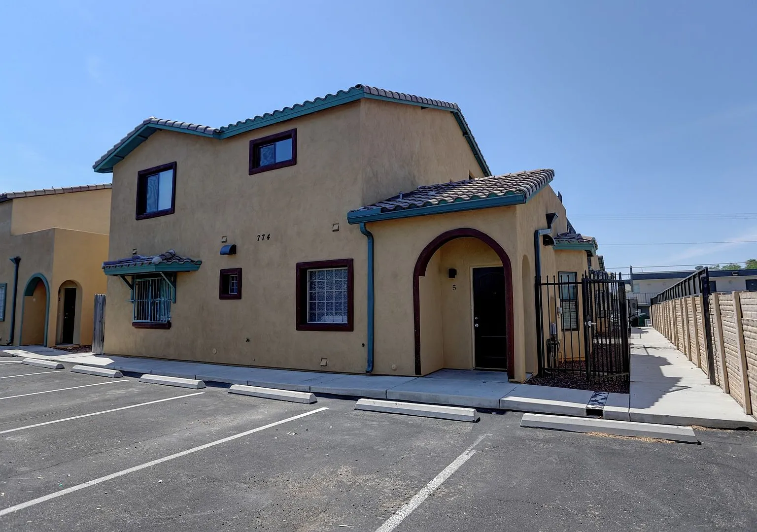 The Compound — Photo 3