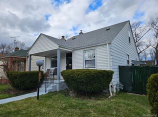15117 Mapleridge St, Detroit, MI 48205