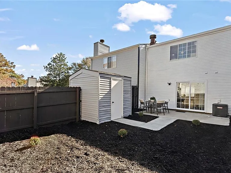 1858 Shenandoah Valley Ln SE — Photo 36
