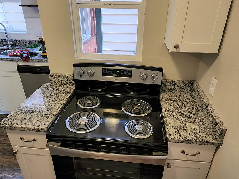 743 E Willamette Ave — Photo 4