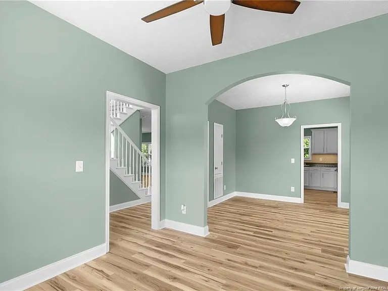 1621 Ellie Ave — Photo 6