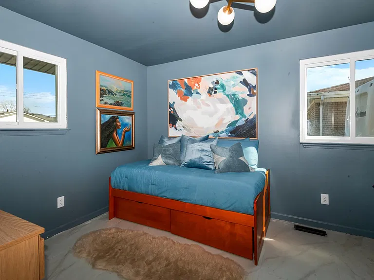 16615 Walcliff Dr — Photo 10