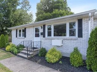 7 Elm Hill Dr, Wallingford, CT 06492