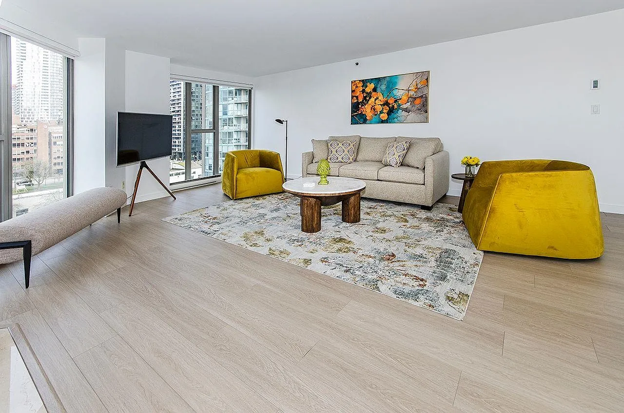 2 bed, 1336 sqft, $5,495 — Photo 4