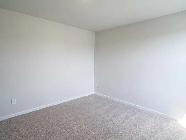 142 Geranium Way — Photo 37