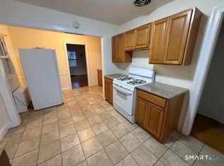 15 Bunker Hill Ave, Waterbury, CT 06708