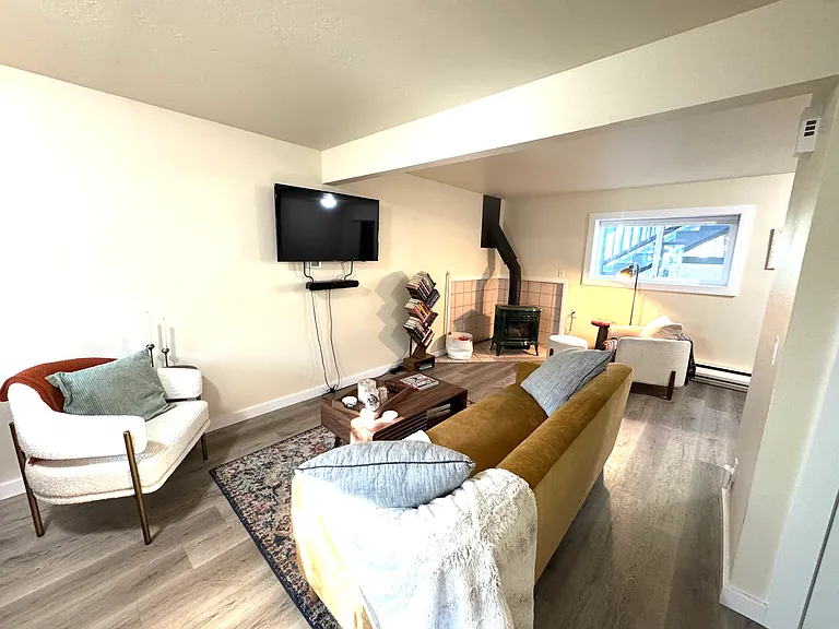 Main room furnished