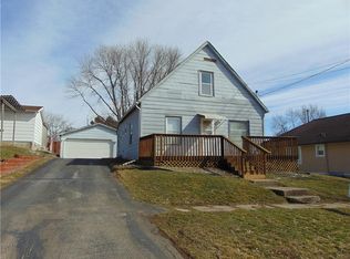 1008 2nd St, Redfield, IA 50233