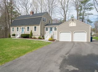 19 Ashbrook Dr, Hampton, NH 03842