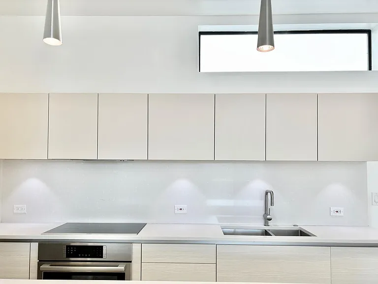 7301 E Minnezona Ave #1007 — Photo 8