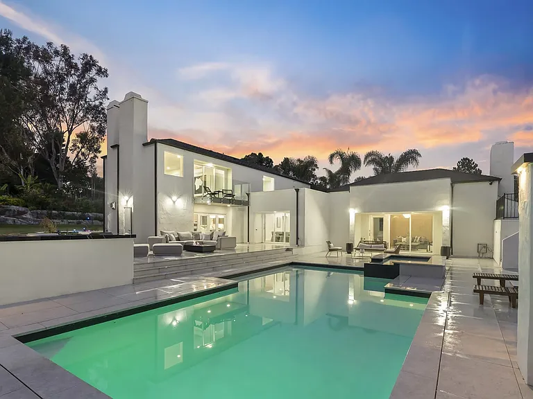 14858 Via Del Canon — Photo 1