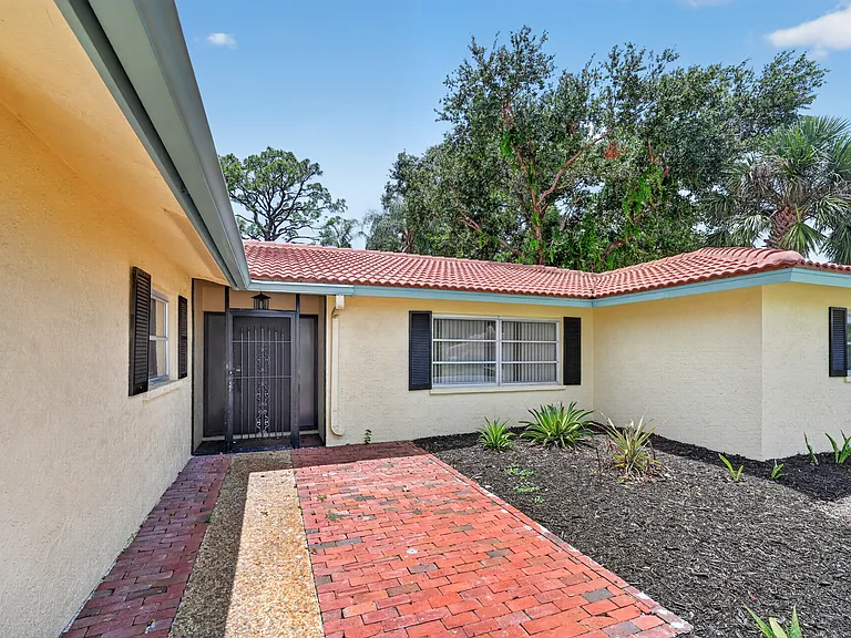2508 Cardwell Way — Photo 39