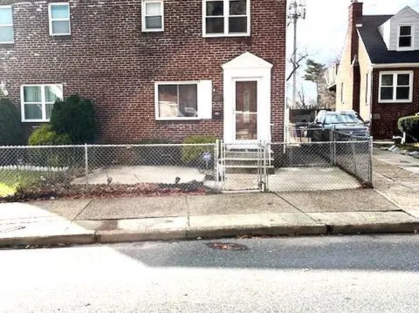 537 Beacon St, Camden, NJ 08105