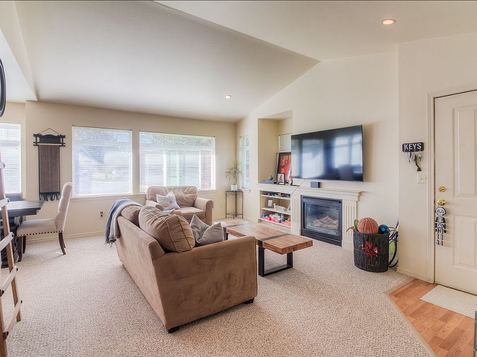 Single Story Rambler Living Room and Front Door