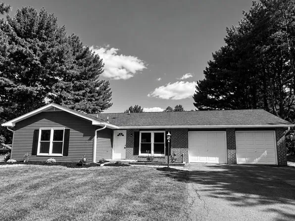 4651 Pinto Ct, Ellicott City, MD 21043