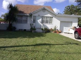 3923 Dale Rd, Palm Springs, FL 33406