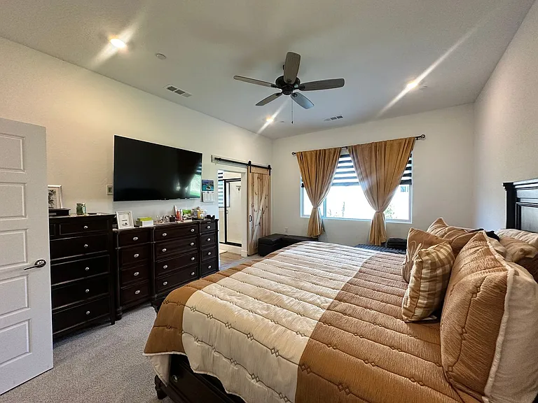 3803 N Santa Fe St — Photo 12