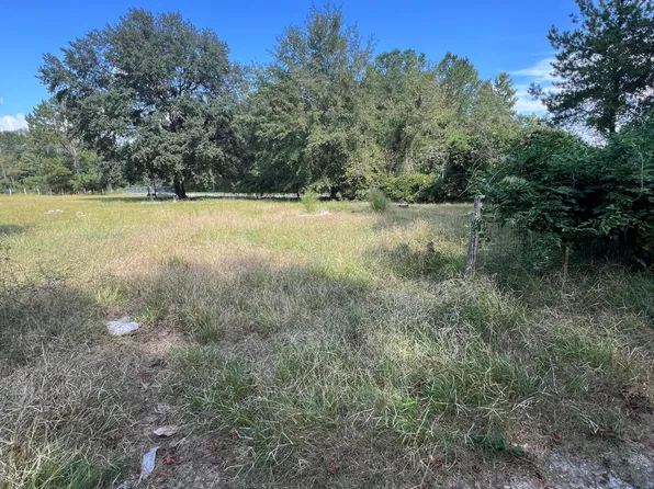 487 Beulah Tabernacle Dr, Saint Stephen, SC 29479