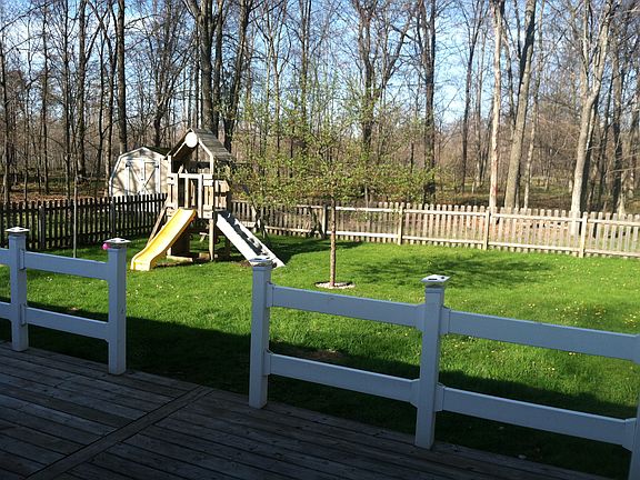 2nd image of 7269 S Lake Bluff 5 Dr
