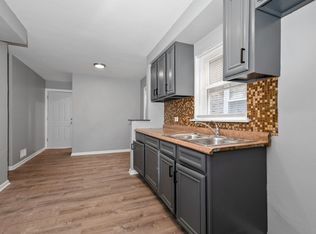 8125 S Loomis Blvd, Chicago, IL 60620