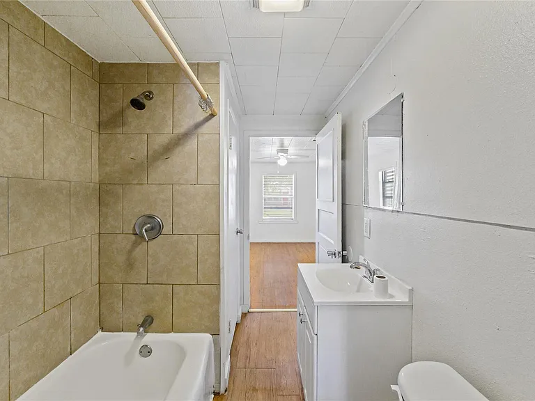 6201 Park Ave — Photo 11