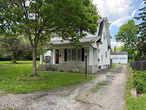 49 Cedarlawn Dr Photo 1