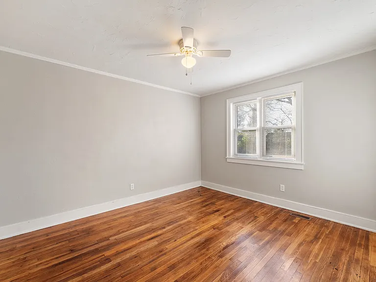 415 Taylor St #B — Photo 9