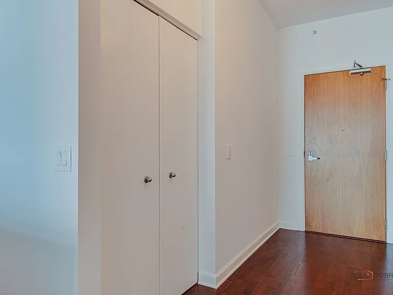 1235 S Prairie Ave #2107 — Photo 7
