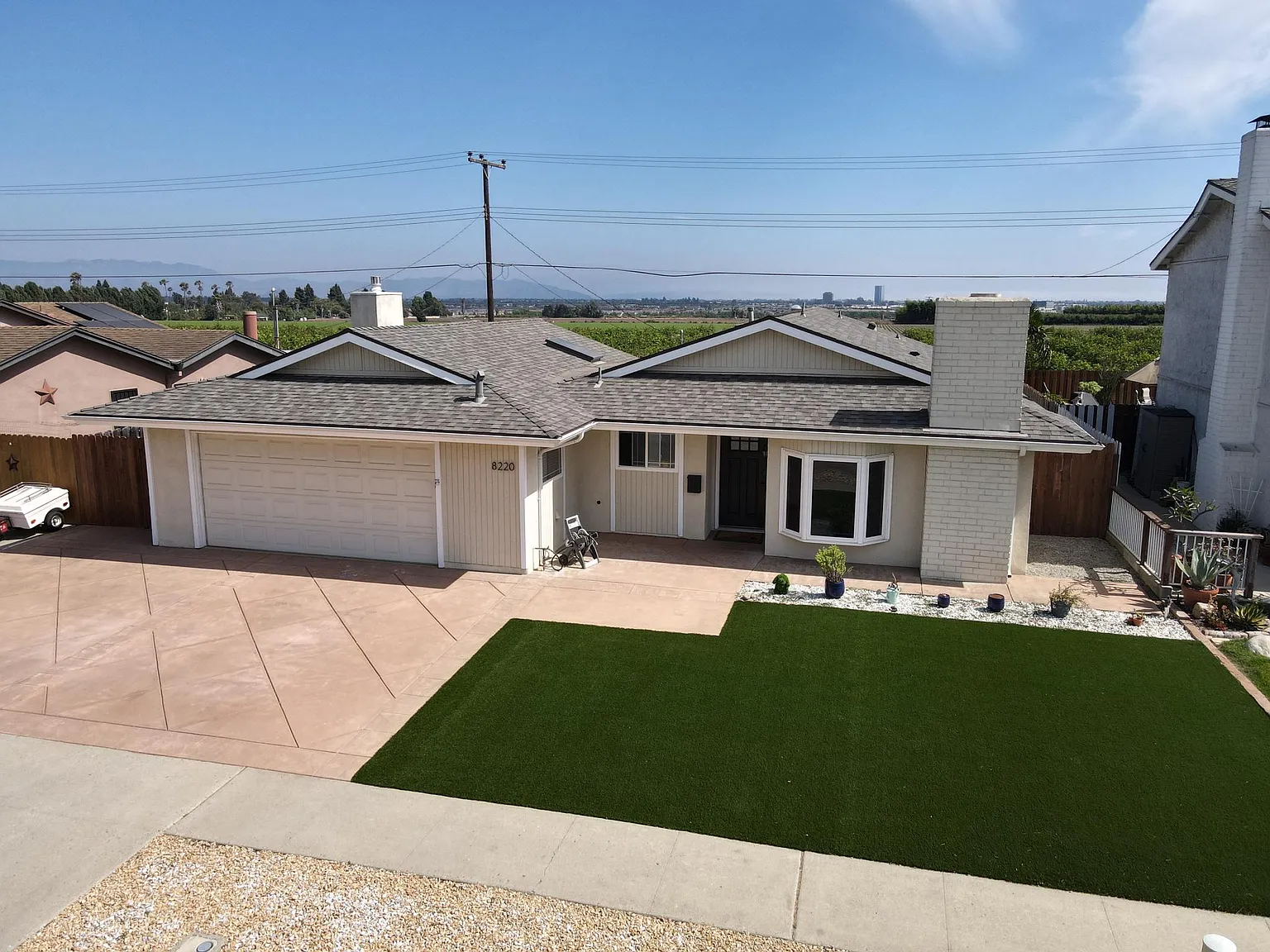 4 bed, 1680 sqft, $4,350 — Photo 1