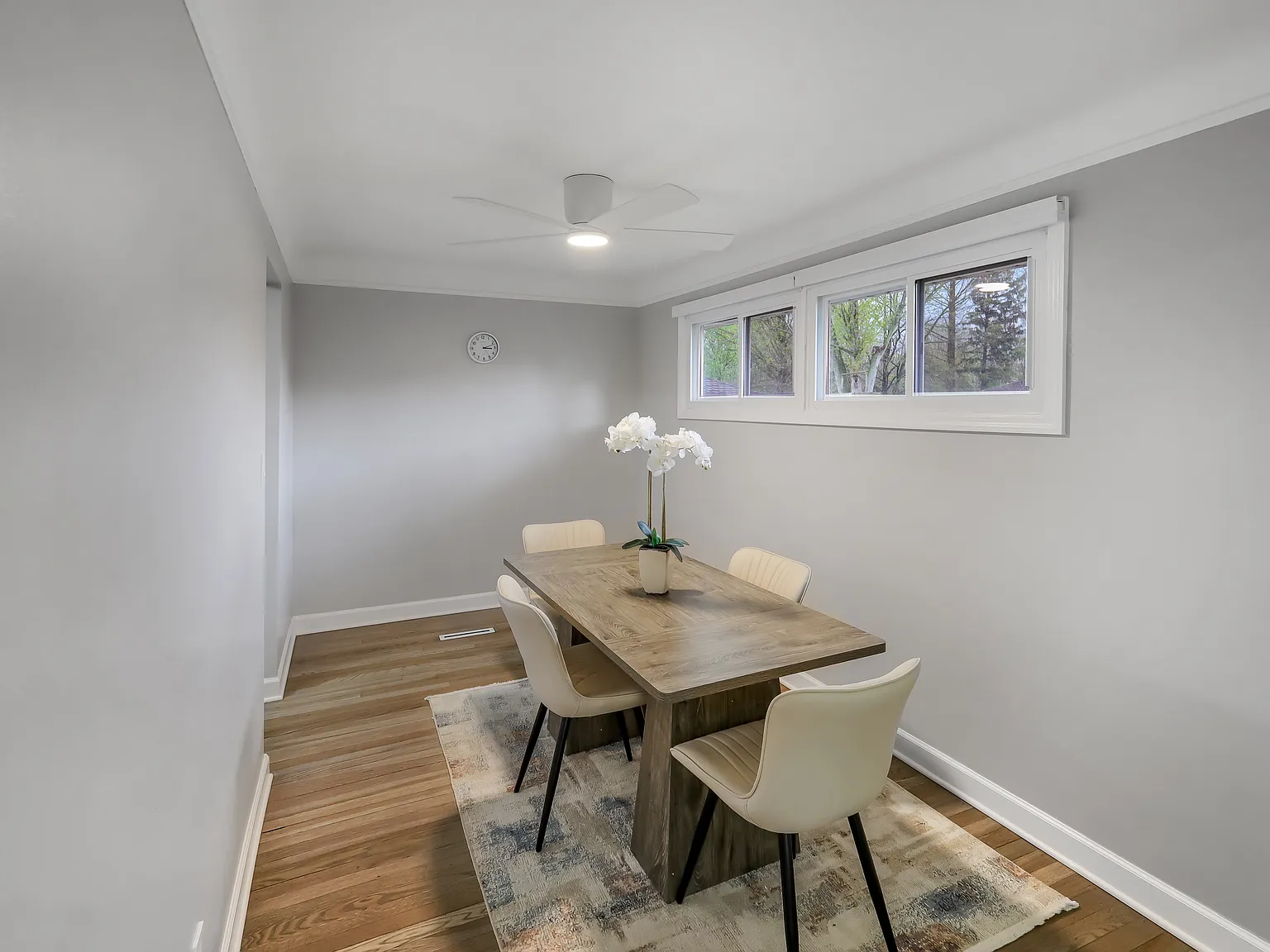 3 bed, 1450 sqft, $3,250 — Photo 3