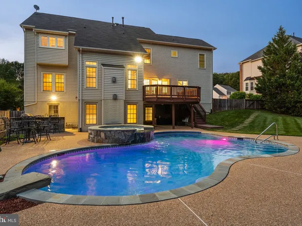 12923 Champlain Dr, Manassas, VA 20112