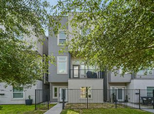 1306 Roberts St, Houston, TX 77003